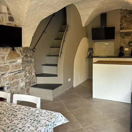 Casa vacanze Flowers Poiolo *